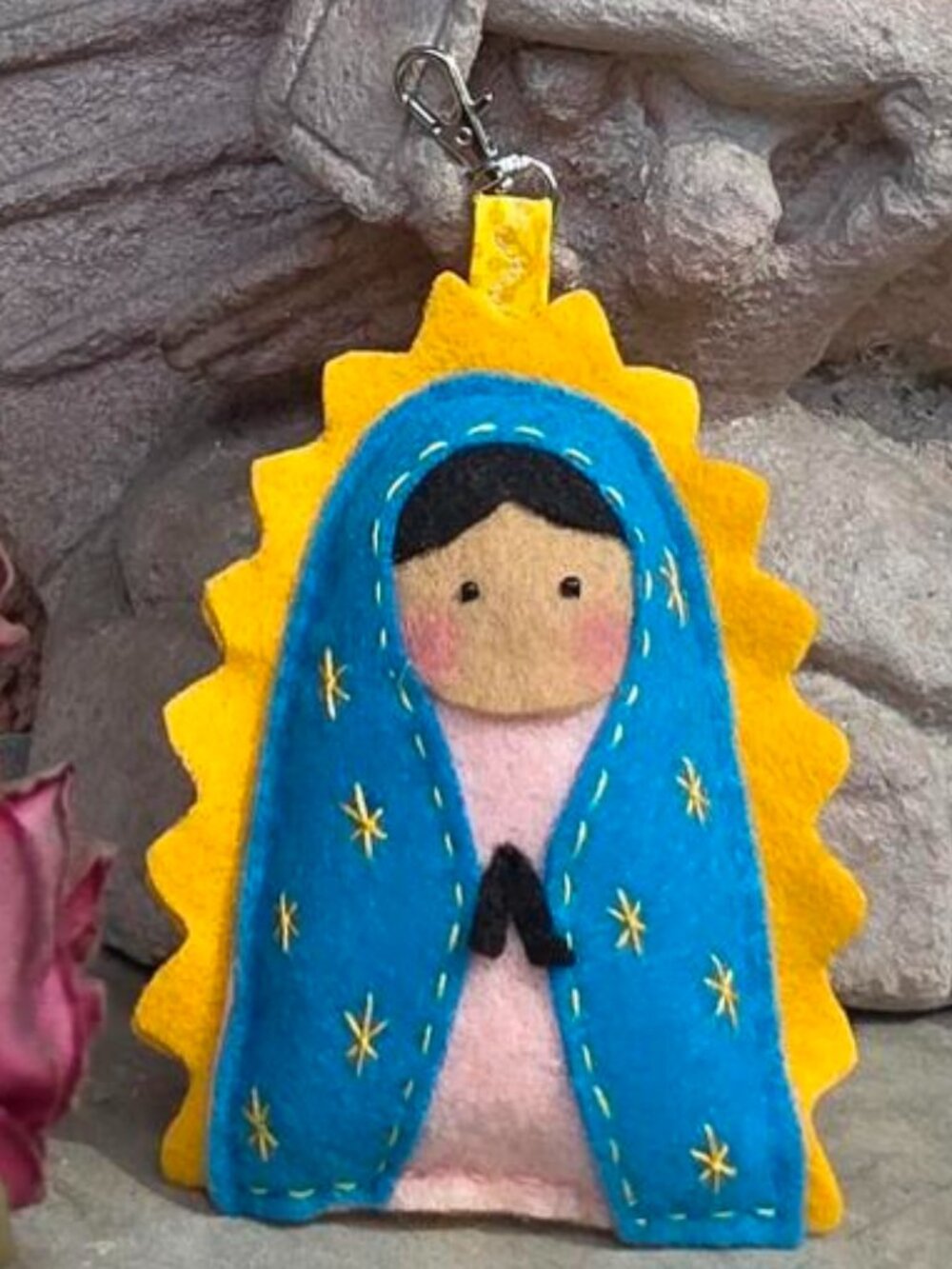 Virgencita Felt Keychain 🌹 Handmade Plush Ornament